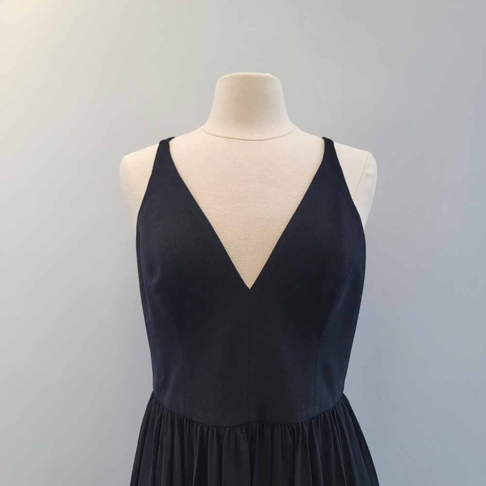 Dress the Population Alicia Black Dress Size Large Full Skirt Pleated Minimalist - Picture 3 of 15